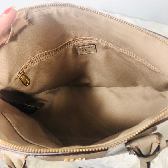 Patent leather handbag Polo Ralph Lauren Beige in Patent  Lauren Ralph Lauren Beige Patent Leather Satchel
